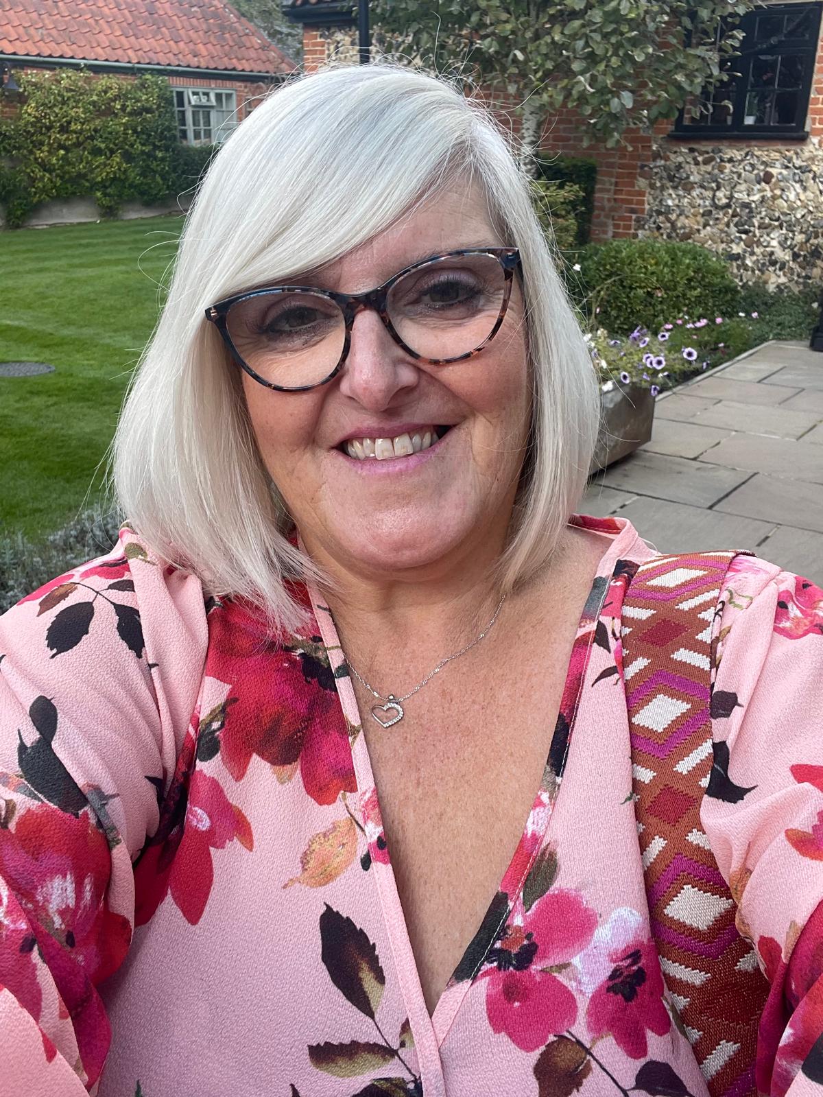 Donna Holland